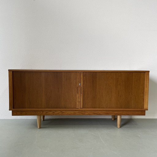 Deens sideboard tambourdeuren