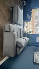 Camara bank met hocker