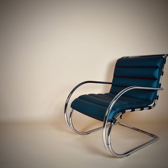 Image 1 of Mies Van Der Rohe voor Knoll fauteuil