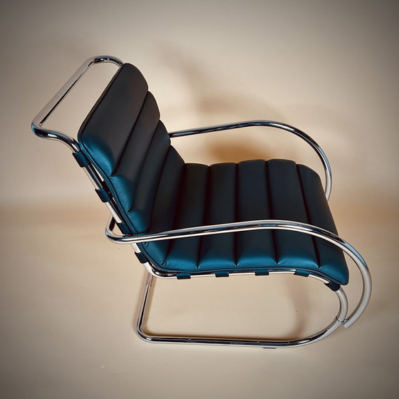 Image 1 of Mies Van Der Rohe voor Knoll fauteuil