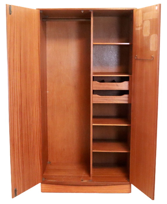 Image 1 of G Plan G-Plan V.B. Wilkins 'Swinton' Kledingkast kast vintage