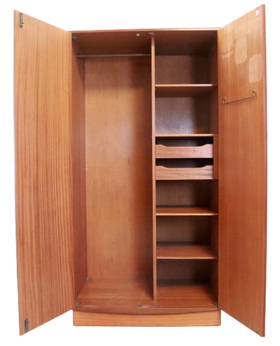 Image 1 of G Plan G-Plan V.B. Wilkins 'Swinton' Kledingkast kast vintage