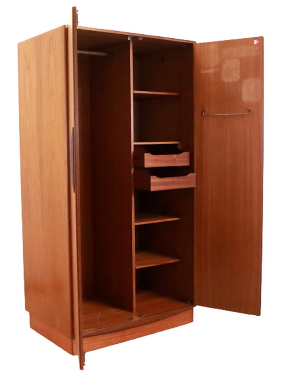 Image 1 of G Plan G-Plan V.B. Wilkins 'Swinton' Kledingkast kast vintage