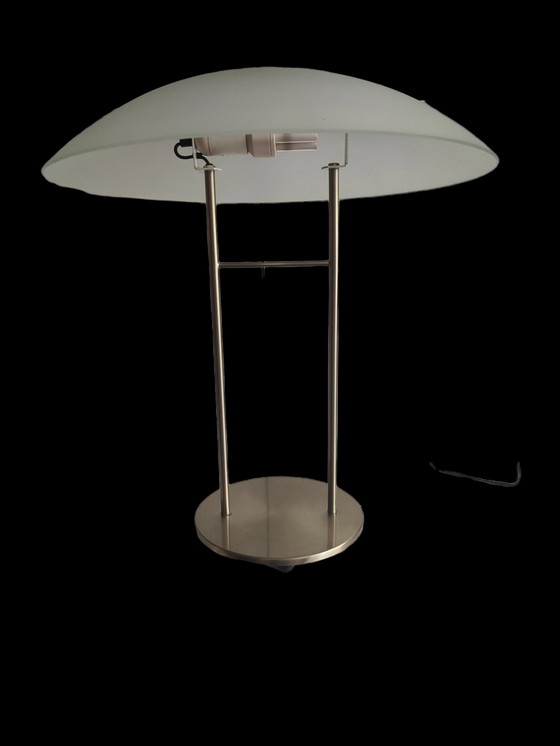 Image 1 of Elegante Bauhaus tafellamp lumess