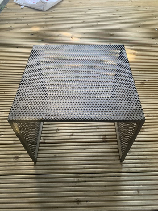 Vintage 80's bijzettafel opengewerkt metaal