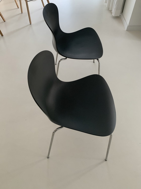 Image 1 of 2x Fritz Hansen stoel by Kasper Salto