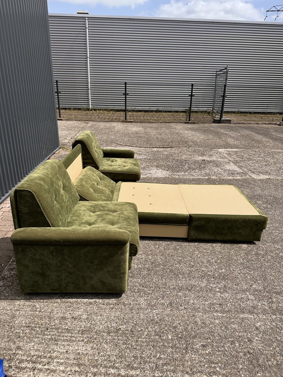 Image 1 of Vintage Velvet slaapbank