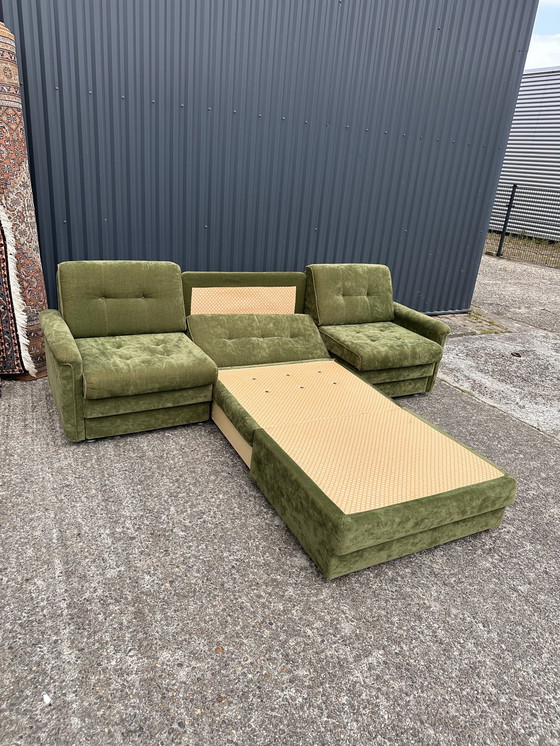 Image 1 of Vintage Velvet slaapbank