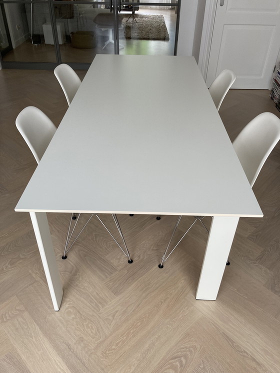 Image 1 of Kartell Ferrucio Laviani Four tafel