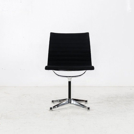 Image 1 of 4x Herman Miller Alu Chair EA 105