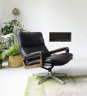 King chair fauteuil van Strassle by Andre Vandenbeuck