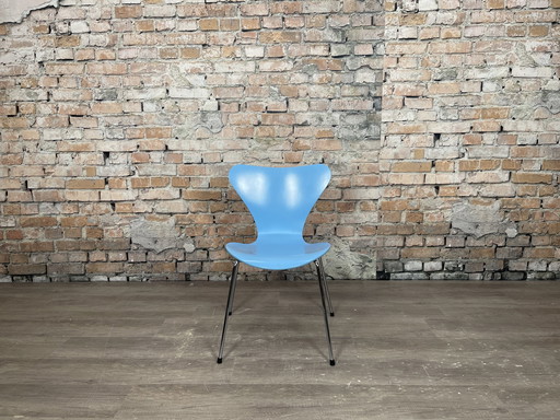 Fritz Hansen Vlinder blauw - stoel