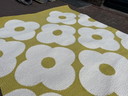 Orla Kiely Spot Flower in & Outdoor Vloerkleed