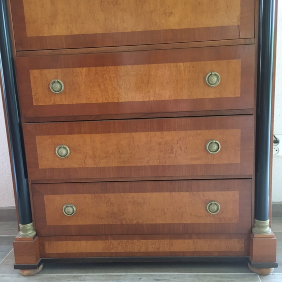 Image 1 of Italiaans secretaire