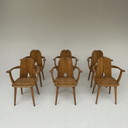 Brutalist eethoek met uitschuifbare tafel