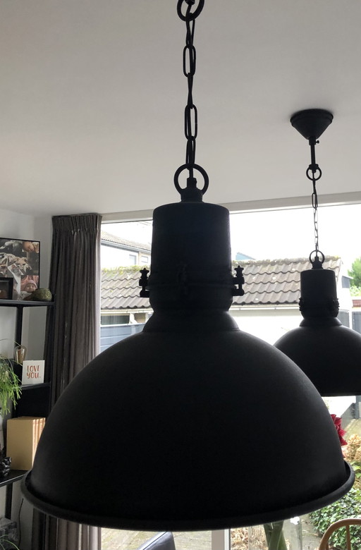 2x Falcon hanglampen industrieel design