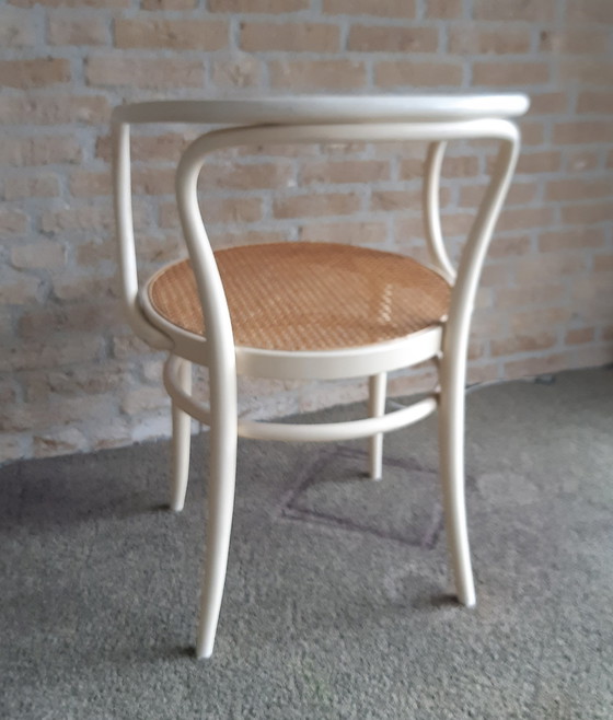 Image 1 of 2x Thonet Vienna 209 stoel