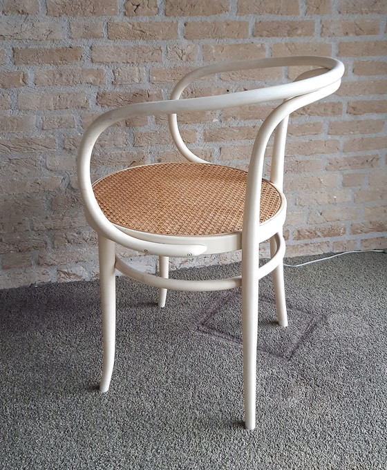 Image 1 of 2x Thonet Vienna 209 stoel