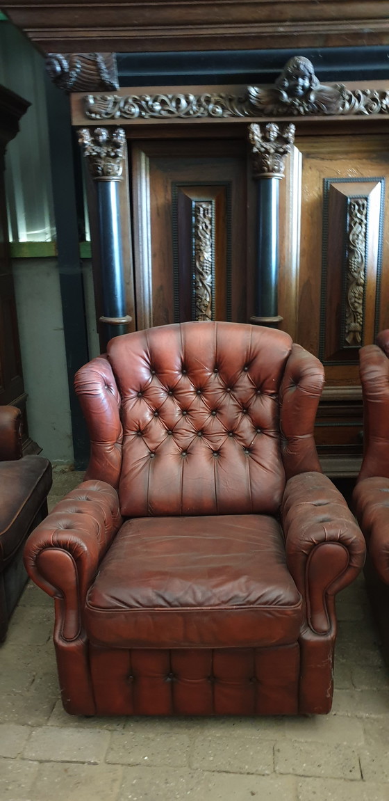 Image 1 of 2 vintage chesterfield fauteuils