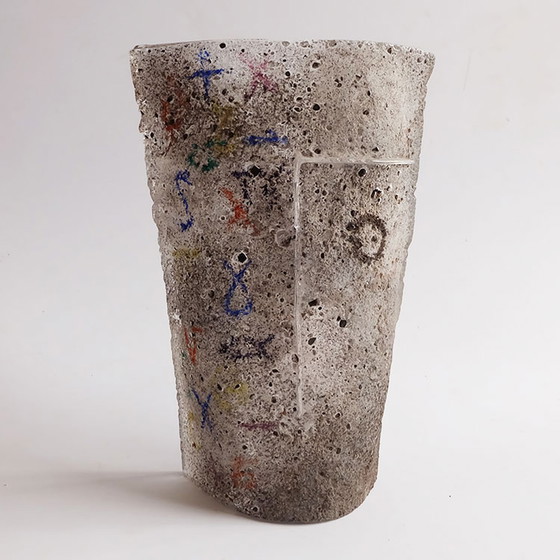 Image 1 of Koen Vanderstukken. Modern glas object.