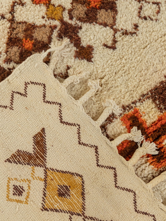 Image 1 of vintage Berbertapijt 241 x 343 cm