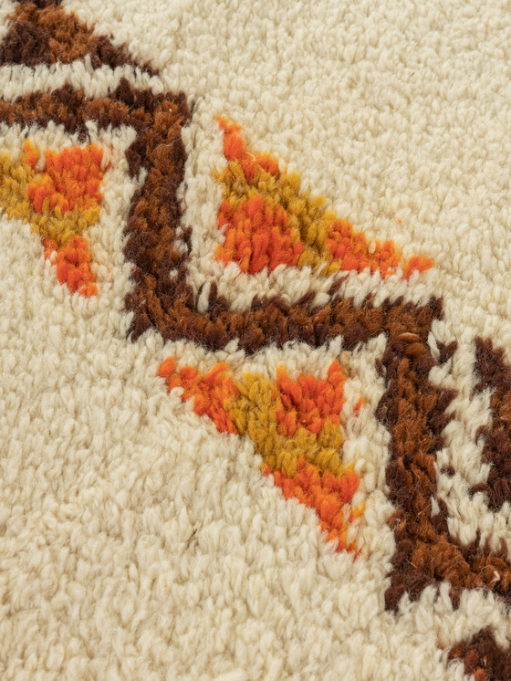 Image 1 of vintage Berbertapijt 241 x 343 cm