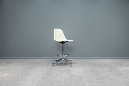 Herman Miller Eames tekenkruk