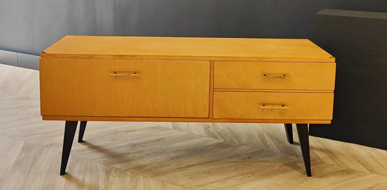 Image 1 of Vintage dressoir