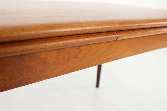 Image 1 of AM Møbler Mid-Century Deense teakhouten eettafel, uitschuifbaar