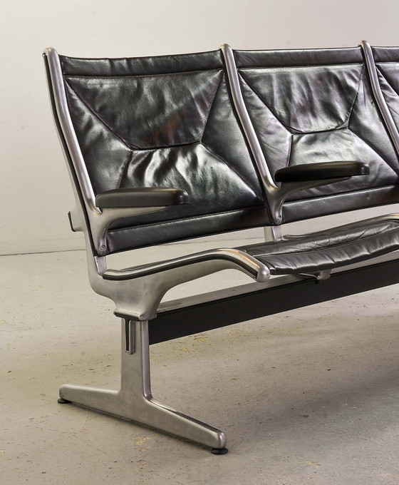 Image 1 of 3-zits Charles Eames voor Herman Miller Tandem Sling Airport bank