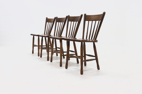 Image 1 of Set van 4 Brutalist Nederlands Massief Eiken Eetkamerstoelen jaren 60