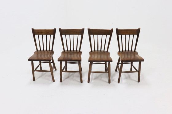 Image 1 of Set van 4 Brutalist Nederlands Massief Eiken Eetkamerstoelen jaren 60