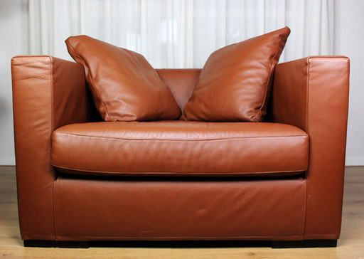 Loveseat van Casamilano. Bruin/cognac, leer. Ontwerp: Paola Navona, serie: Pillopipe