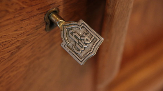 Image 1 of Vintage dressoir jaren '50 XXL