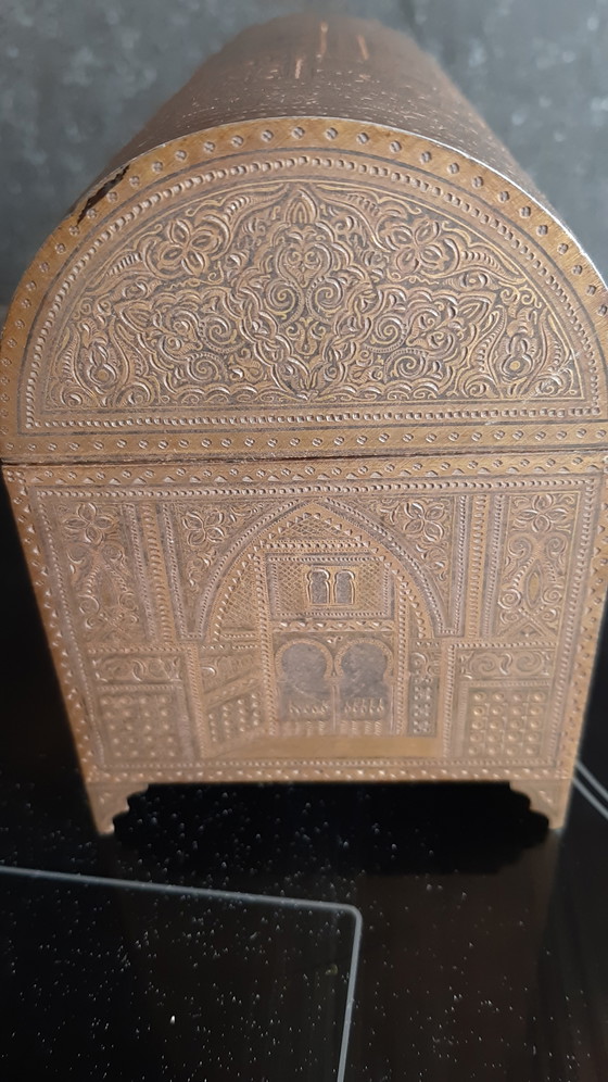 Image 1 of Toledo Damascene Gold Ingelegd Trinket Box 1926