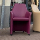 2x Leolux Lirio eetkamerstoel paars