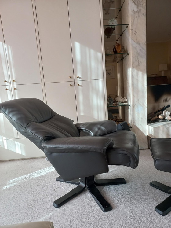 Image 1 of Hjort Knudsen relaxfauteuil met voetenbankje