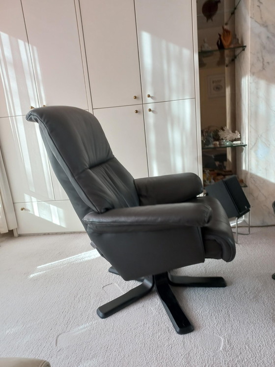 Image 1 of Hjort Knudsen relaxfauteuil met voetenbankje