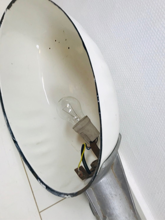 Image 1 of Franse vintage emaille hanglamp