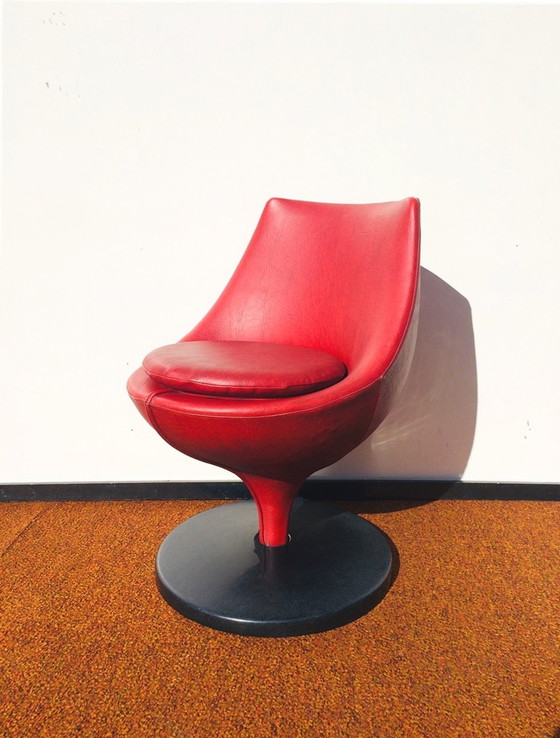 Image 1 of Meurop Polaris fauteuil by Pierre Guariche