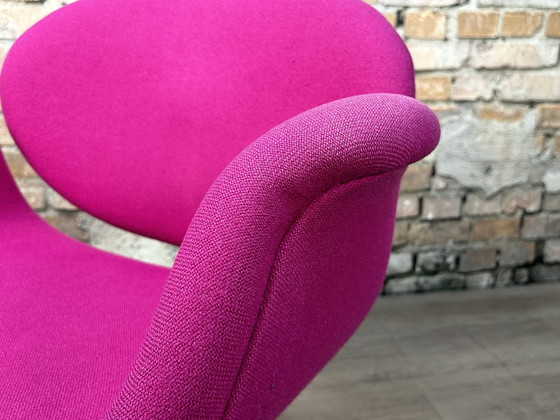 Image 1 of Artifort Little Tulip - fauteuil