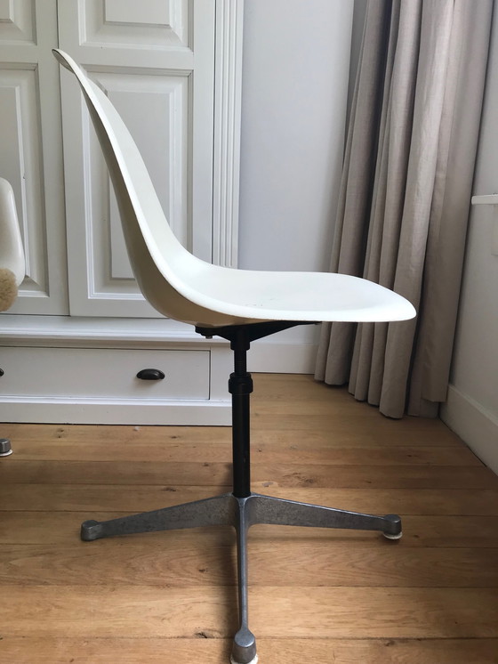 Image 1 of Herman Miller / Eames DSS stoeltje