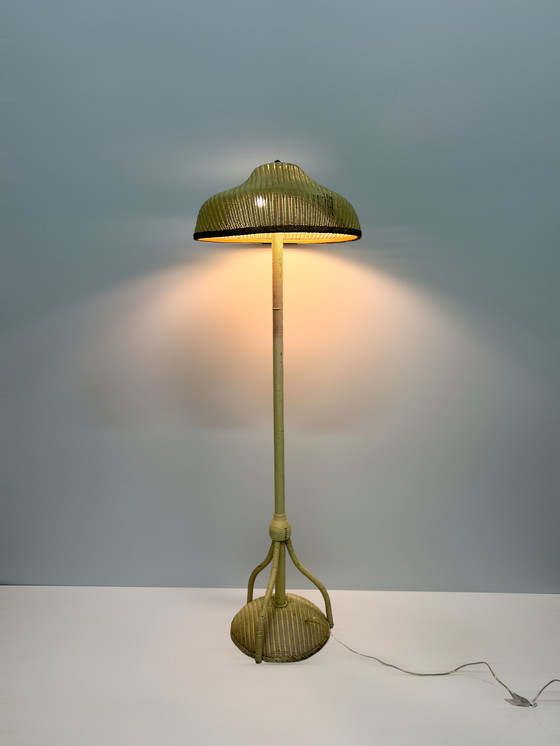 Image 1 of Lloyd Loom Vloerlamp Lusty & Sons LTD