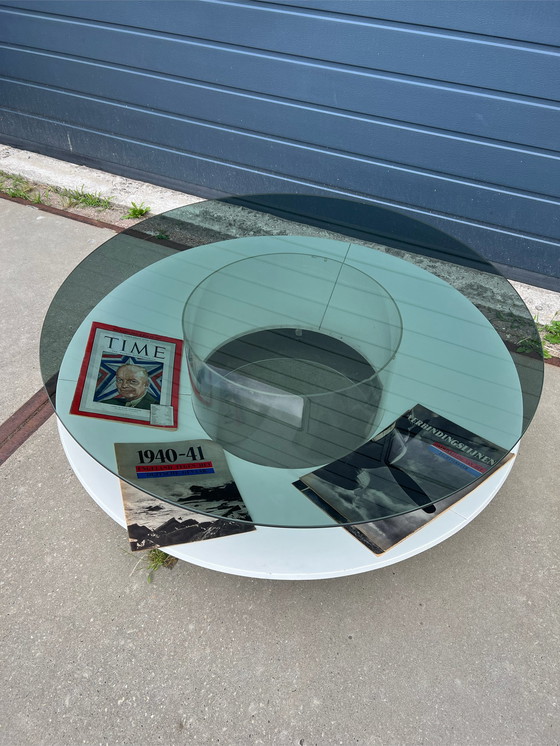 Image 1 of Vintage space age salontafel