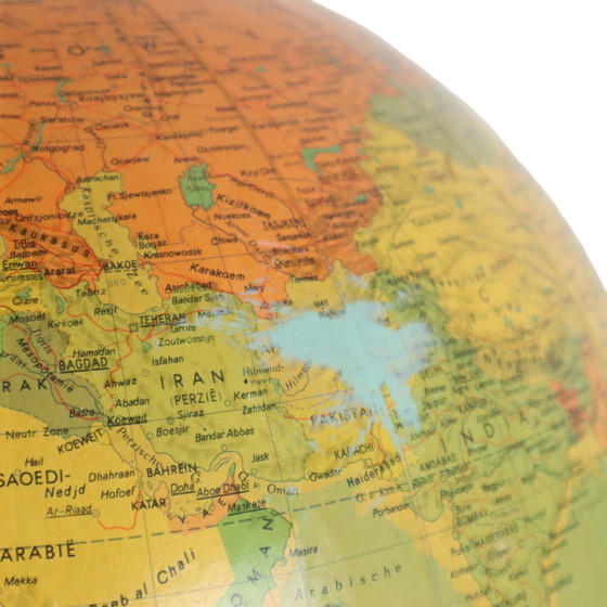 Image 1 of Vintage Wereldbol Hermann Haack