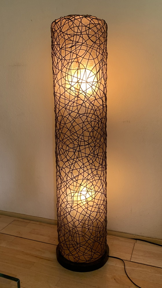 Image 1 of Mid Century Italiaanse Glasvezel/Rotan lamp