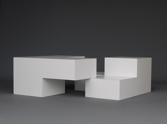 Image 1 of Minimalistische sculpturale salontafel