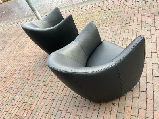 Image 1 of Leolux Sjamaan Fauteuil met poef