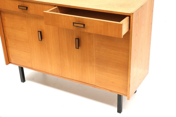 Image 1 of Vintage dressoirkastje