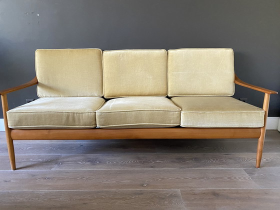 Image 1 of Wilhelm Knoll Anitmott sofa/bank in kersenhout jaren 60